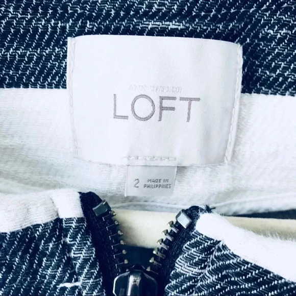 LOFT Gray/Cream Striped Cropped Jacket 2 - Picture 3 of 6